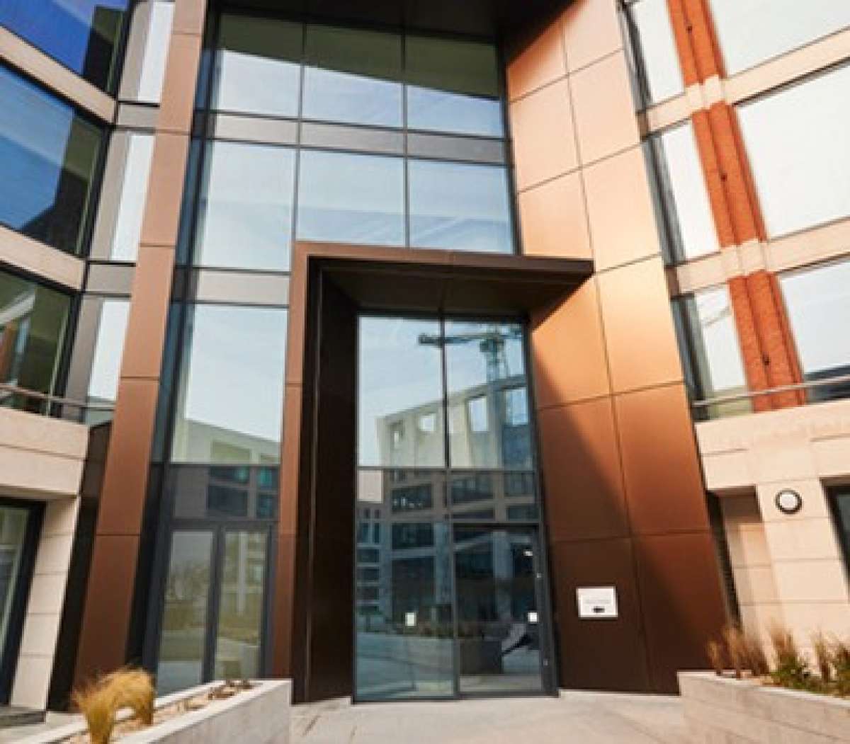Office in Leeds - photo 3