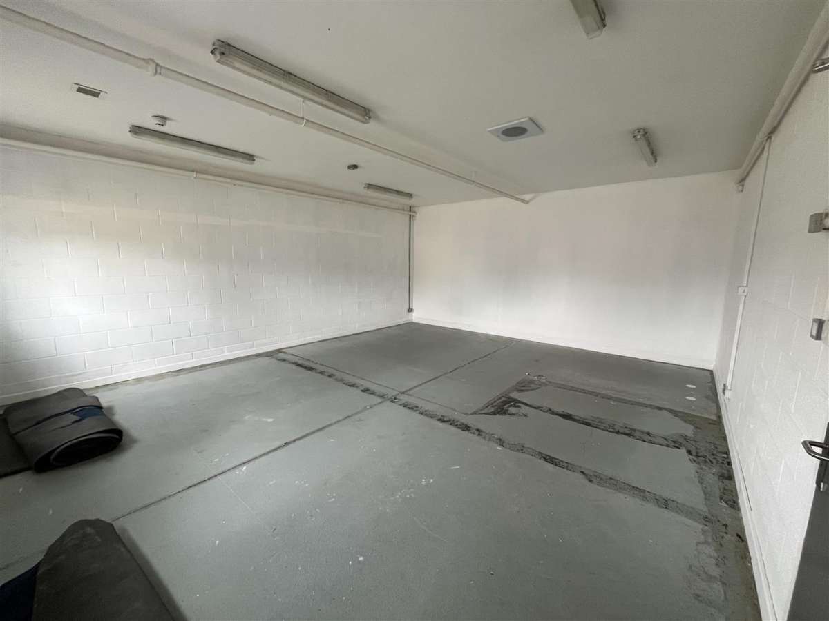 Office in Oakham - photo 3
