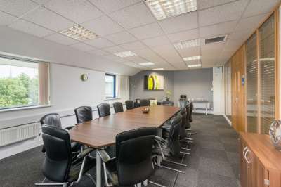 Office in Preston - photo 3