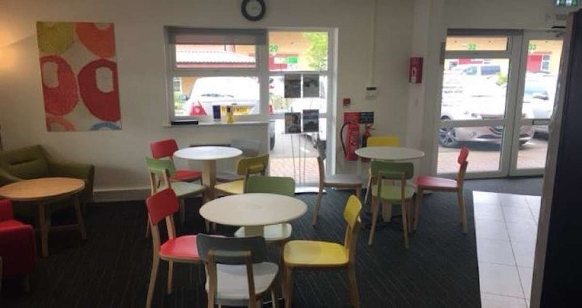 Office in Basingstoke - photo 2