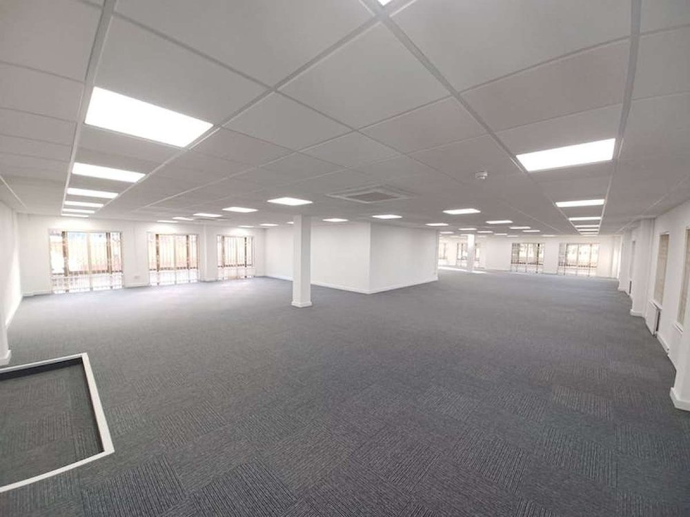 Office in Southampton - photo 2