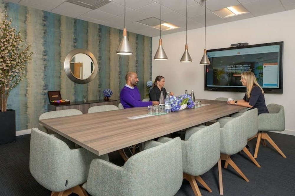 Office in Camberley - photo 3