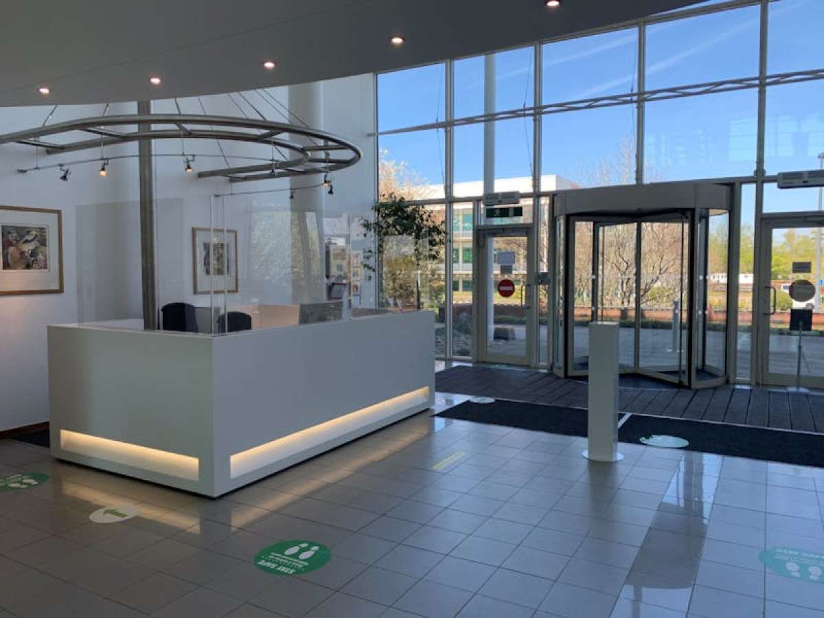 Office in Reading - photo 4