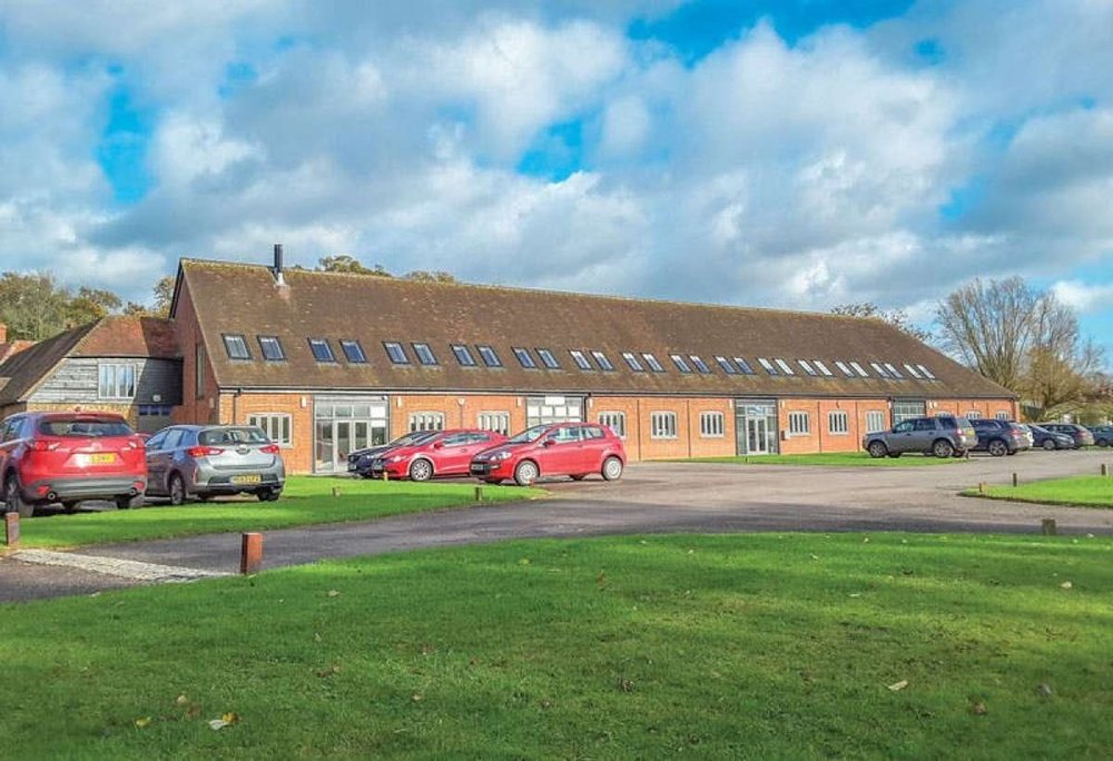 Office in Basingstoke - photo 2