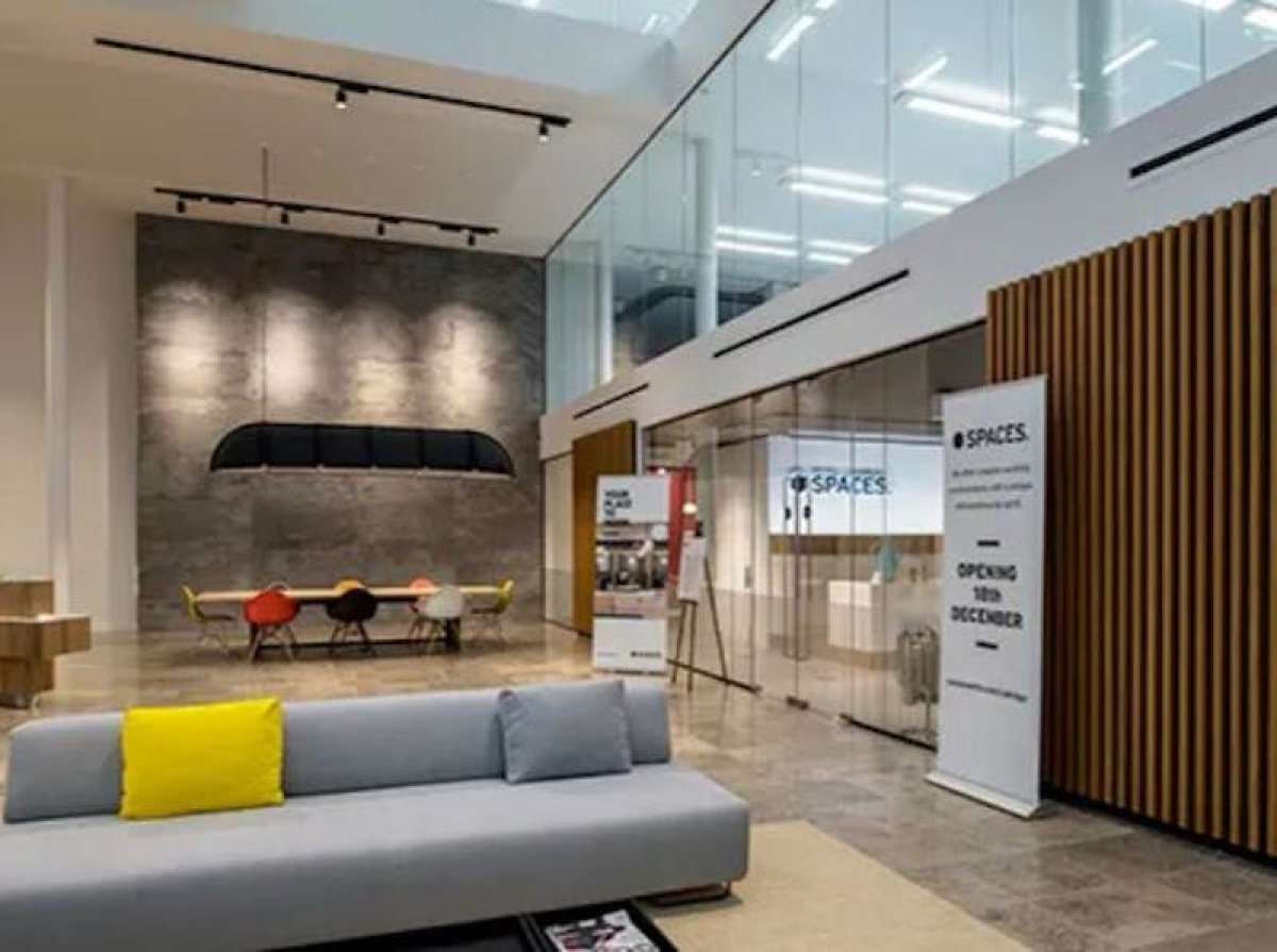 Office in Uxbridge - photo 3