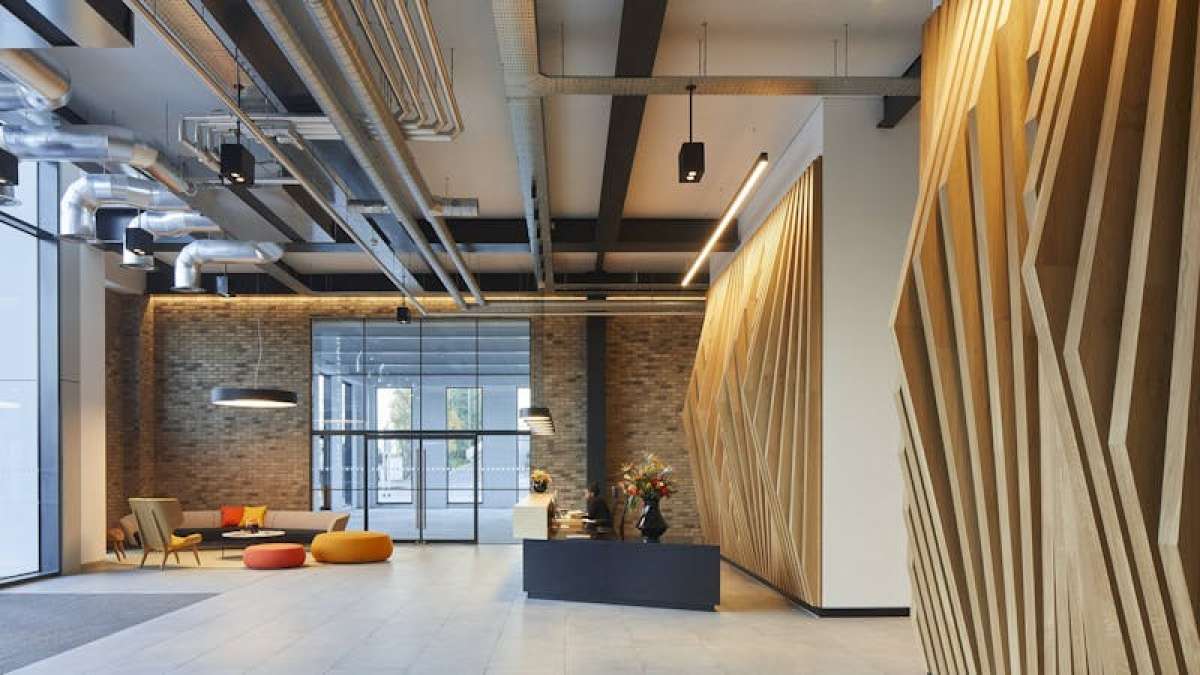 Office in Slough - photo 2