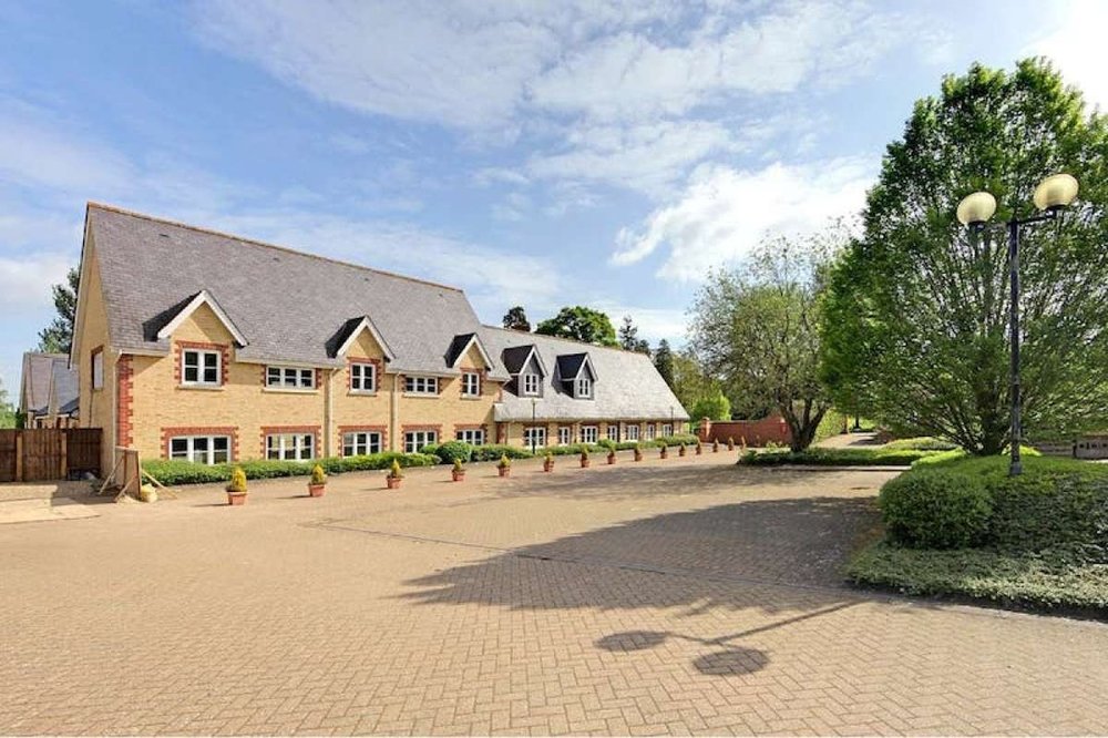 Office in Windsor - photo 2