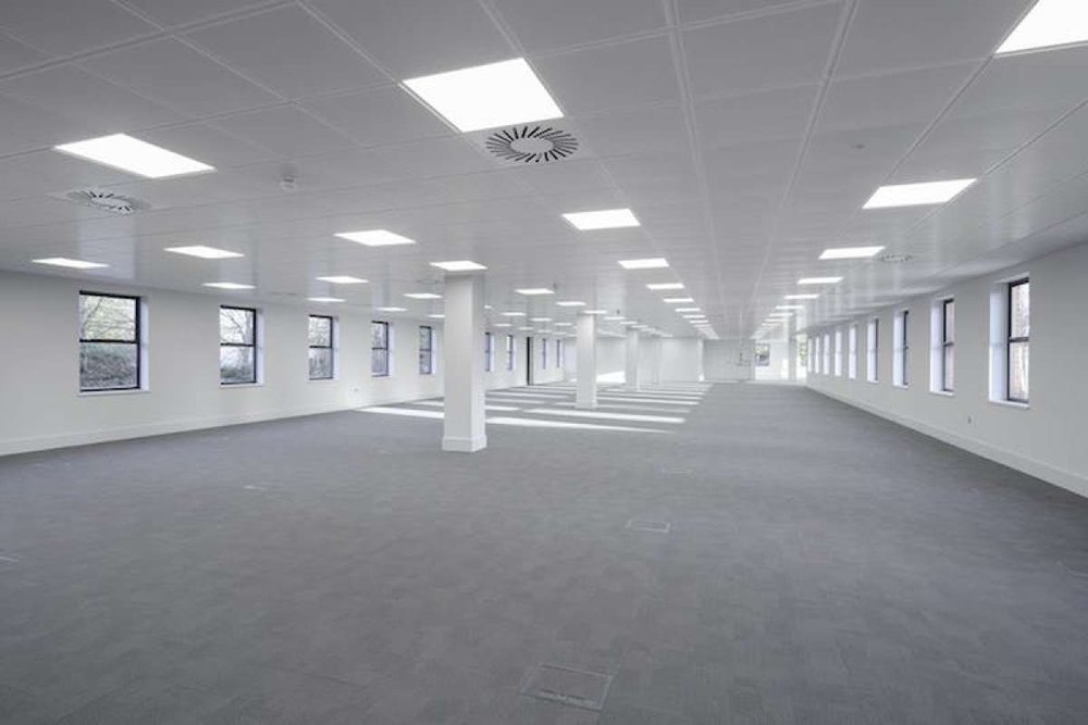 Office in Solihull - photo 4