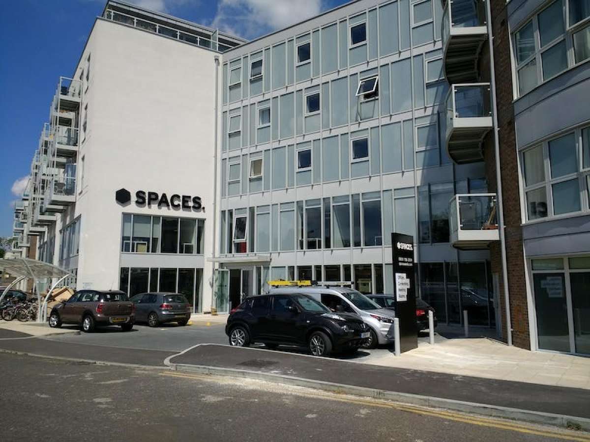 Office in Guildford - photo 2