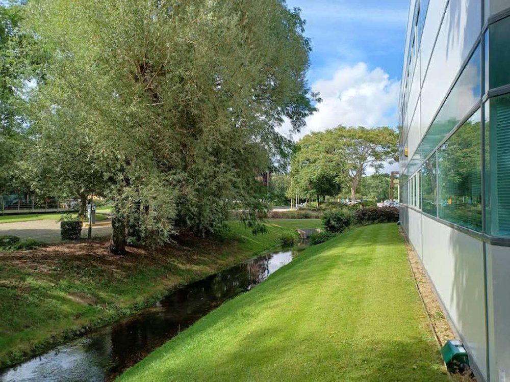 Office in Newbury - photo 2