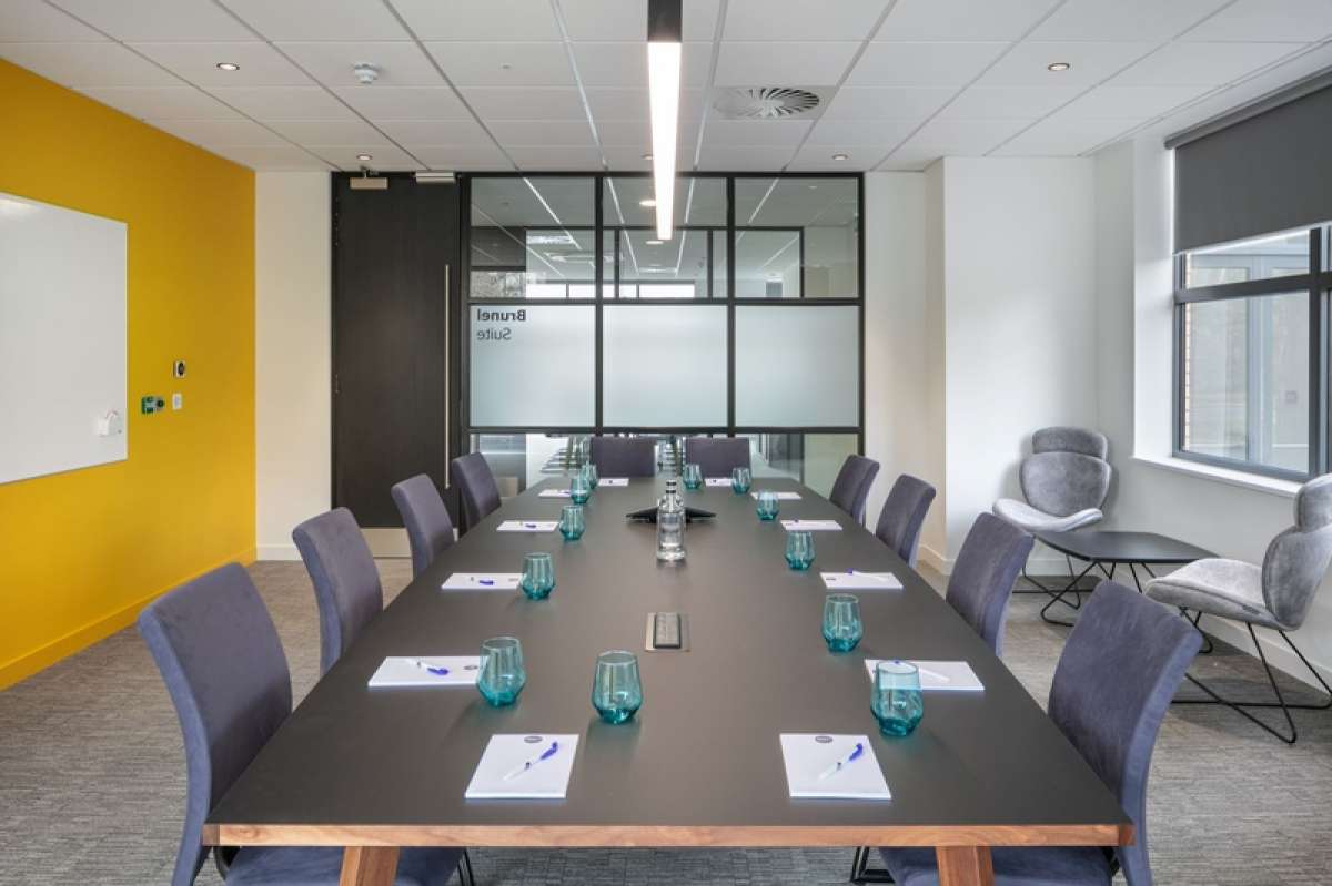 Office in Telford - photo 3