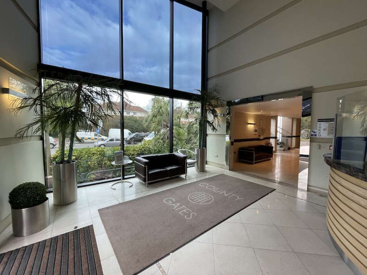 Office in Poole - photo 2