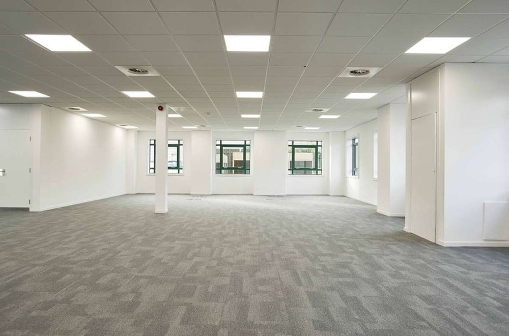Office in Brierley Hill - photo 3