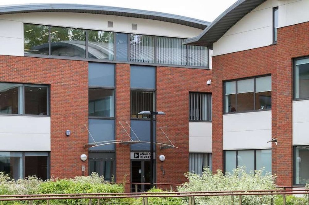 Office in Weybridge - photo 4