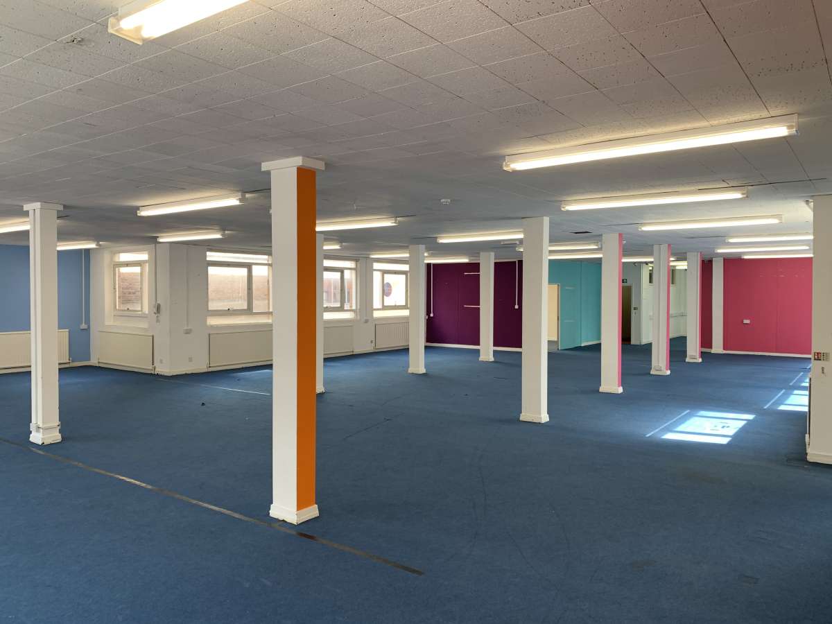 Office in Leicester - photo 3