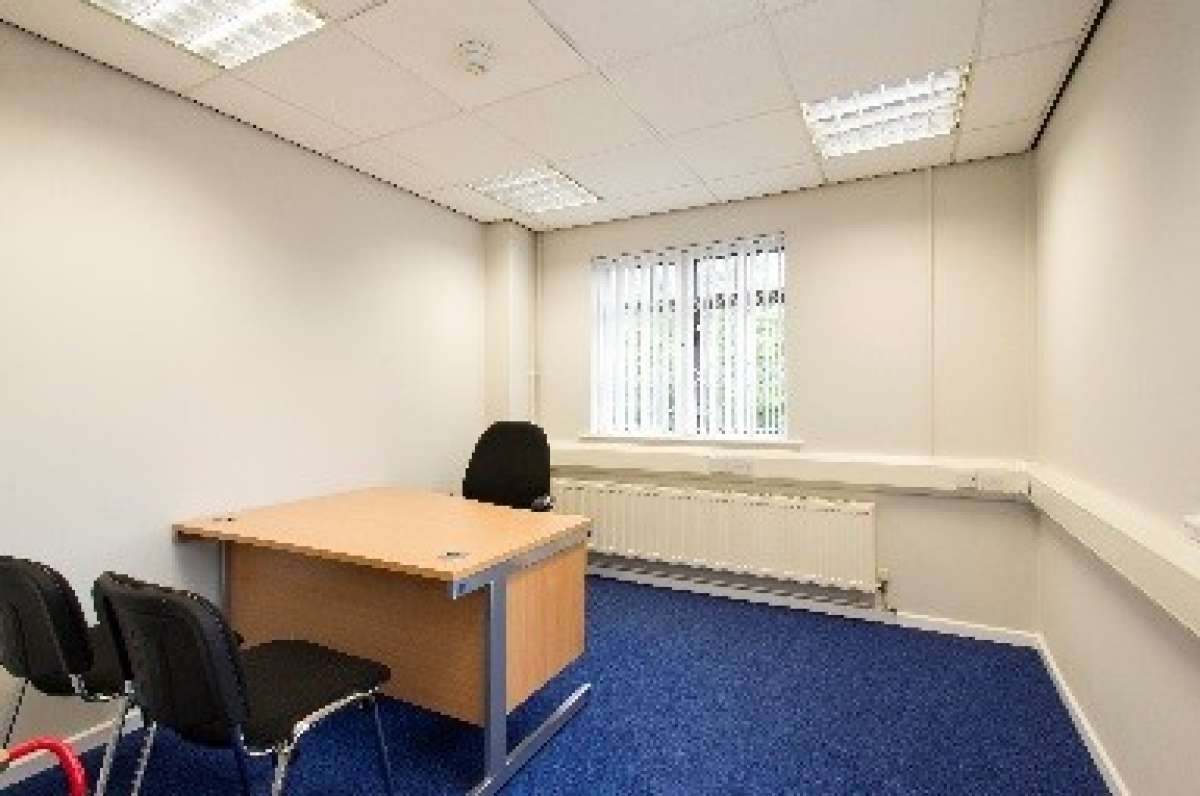 Office in Nottingham - photo 4