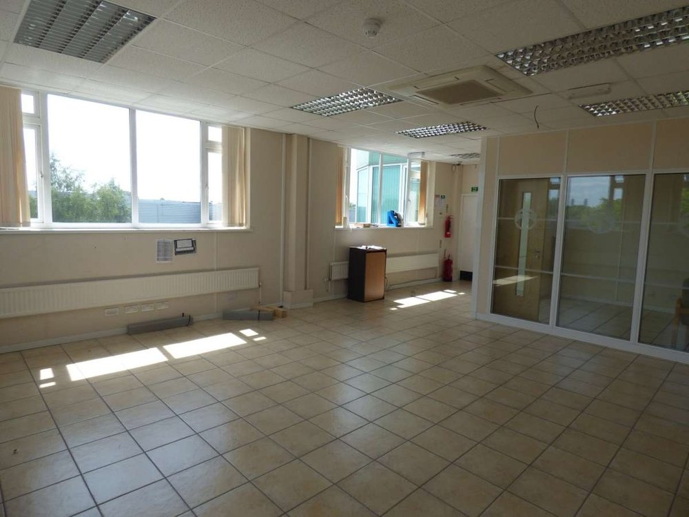 Office in St Neots - photo 4