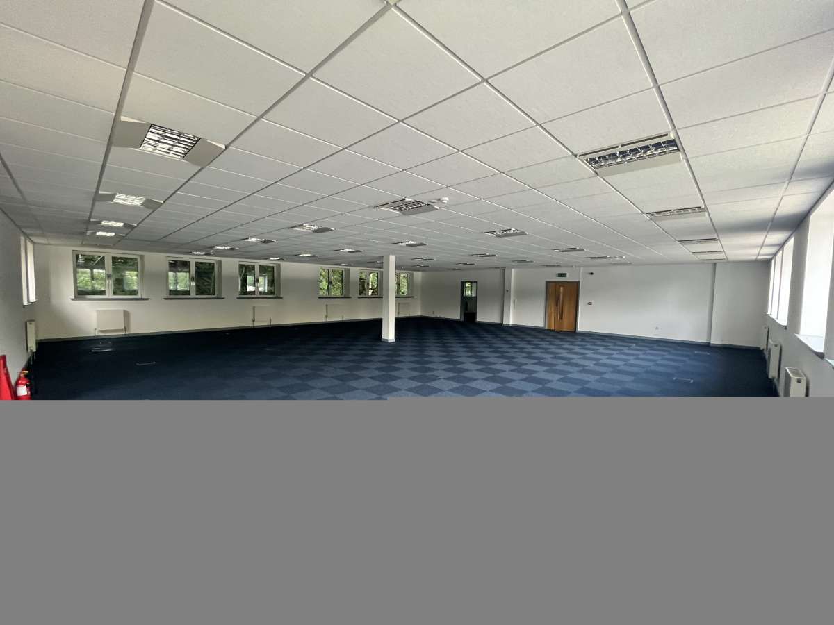 Office in Galashiels - photo 3