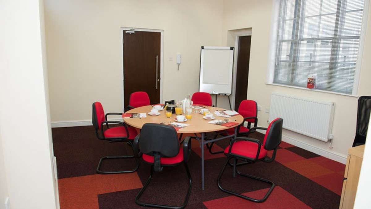 Office in Ashby de la Zouch - photo 4