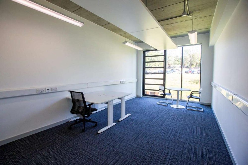 Office in Colchester - photo 4