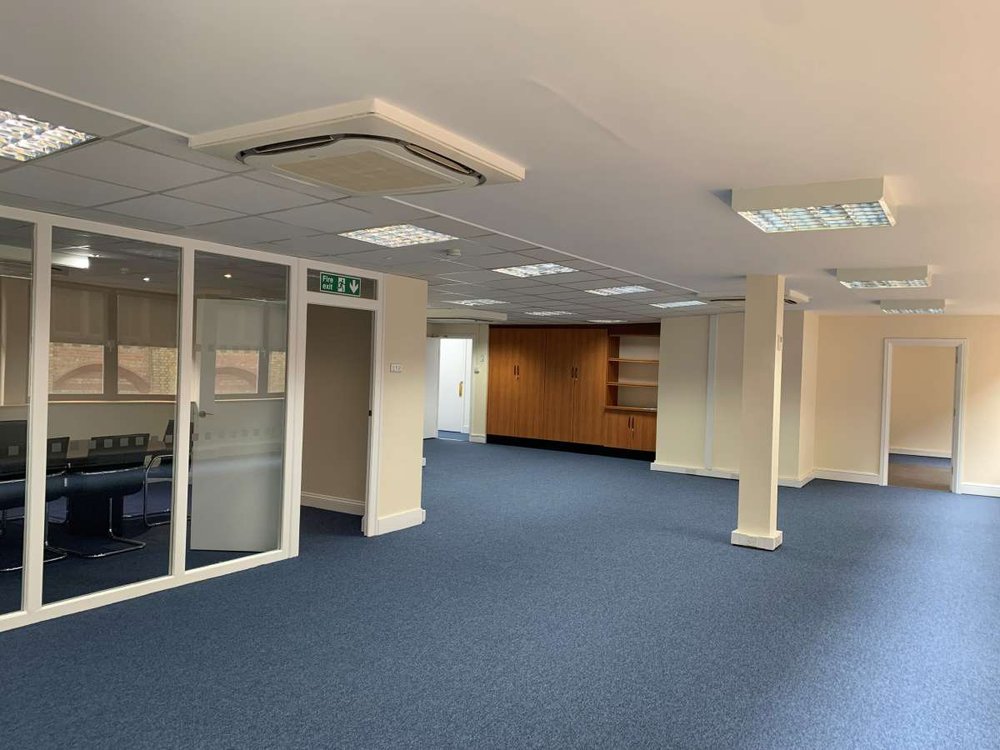 Office in London - photo 3