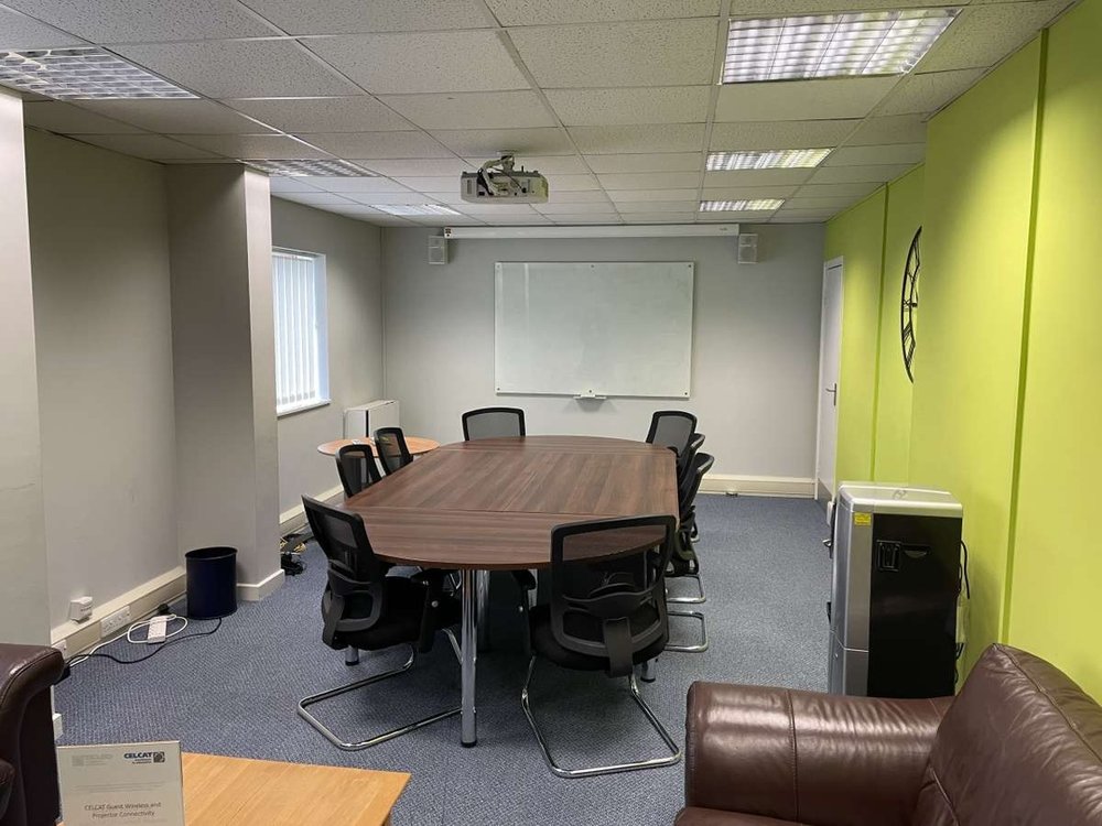 Office in Coventry - photo 2