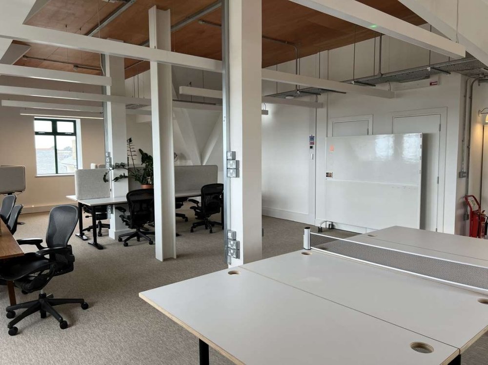 Office in Newquay - photo 4