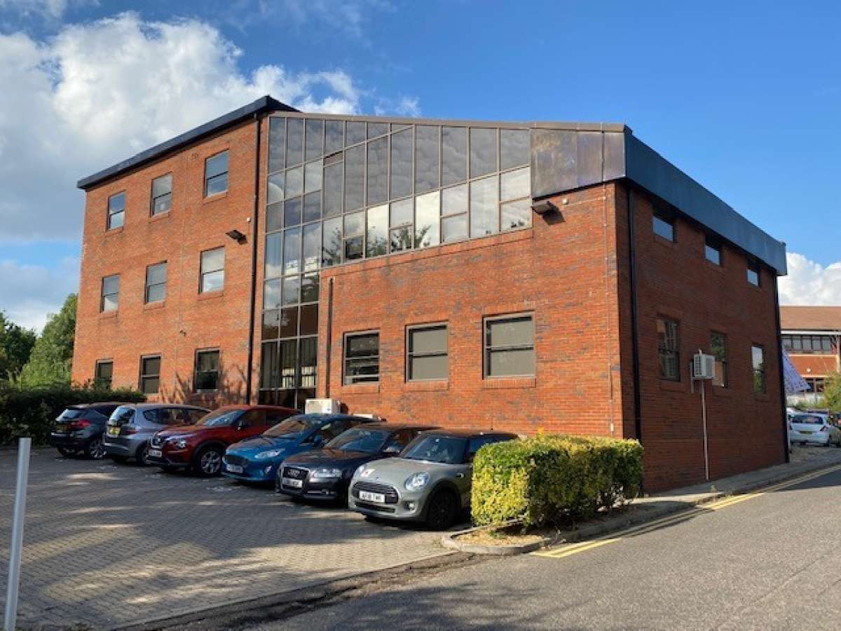 Office in Huntingdon - photo 2