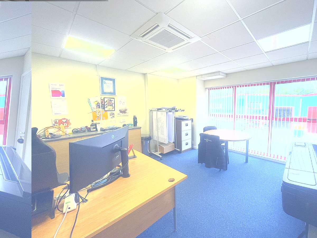 Office in Exeter - photo 4