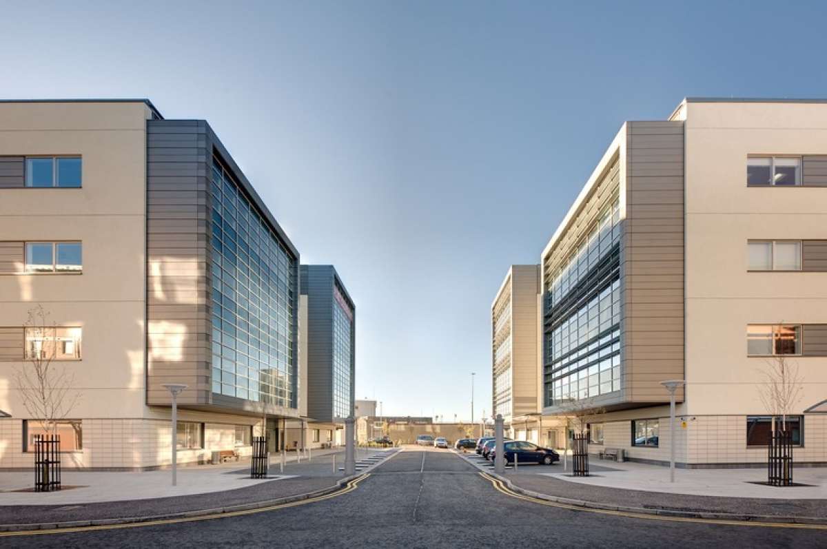 Office in Dundee - photo 4