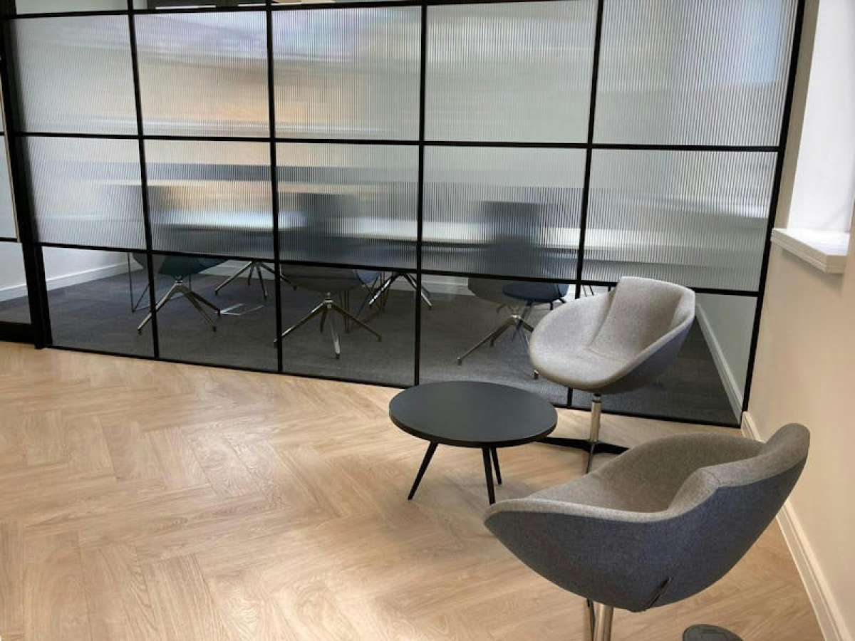 Office in Southampton - photo 2