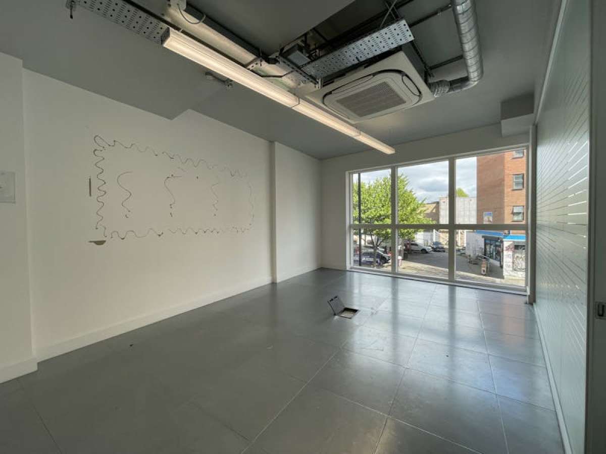 Office in London - photo 3