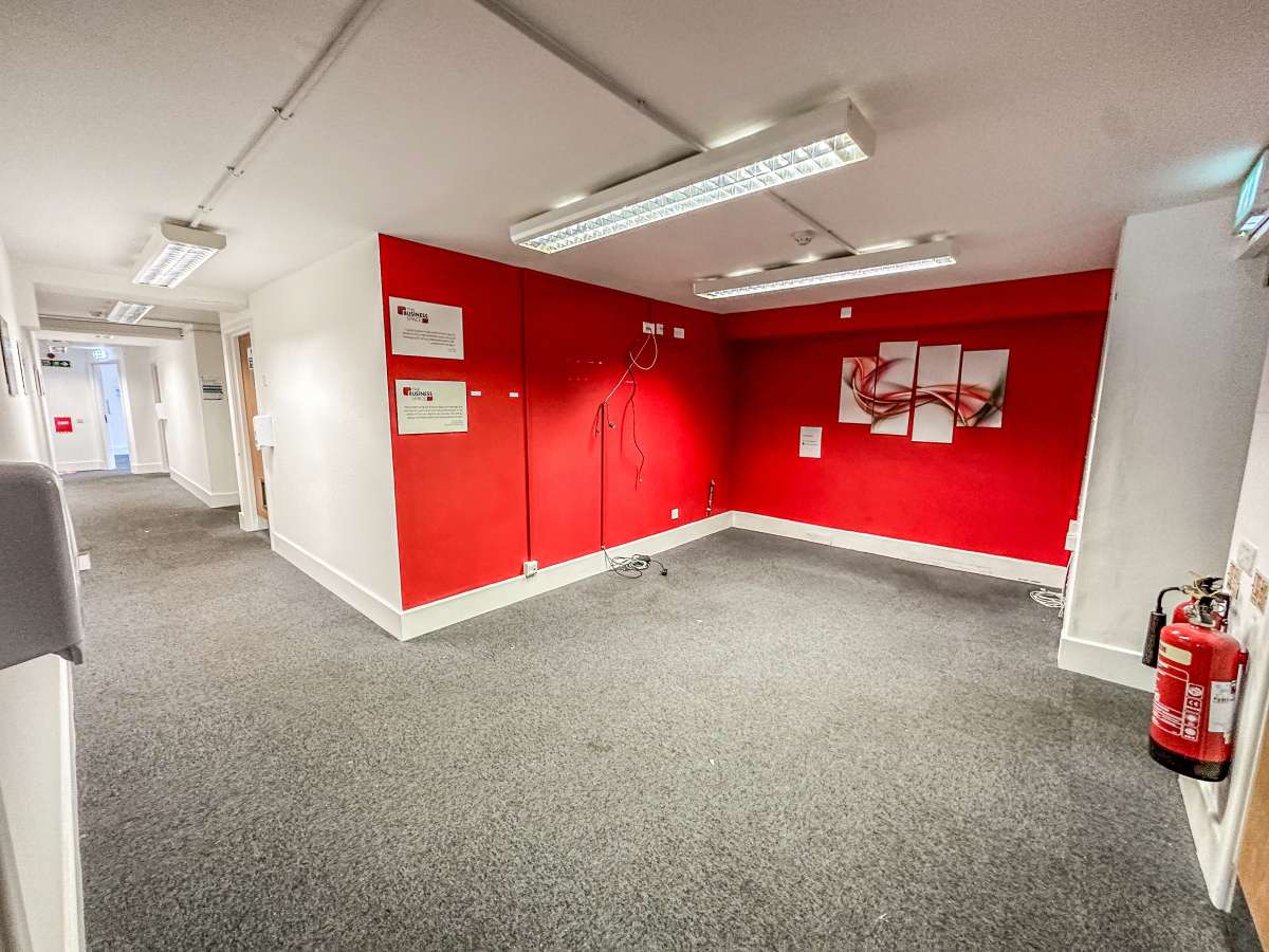 Office in Truro - photo 2