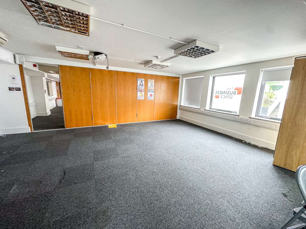 Office in Truro - photo 3