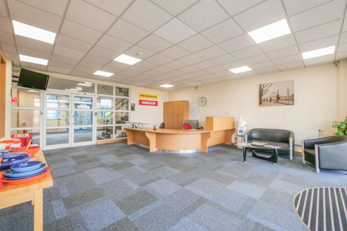 Office in Andover - photo 3