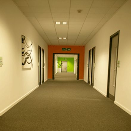 Office in Camberley - photo 3