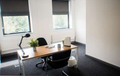 Office in Doncaster - photo 4