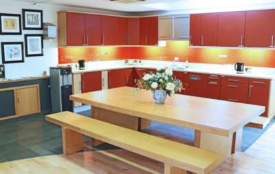 Office in Dorking - photo 4