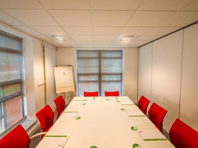 Industrial Unit in Folkestone - photo 4