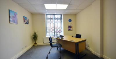 Office in Leeds - photo 4