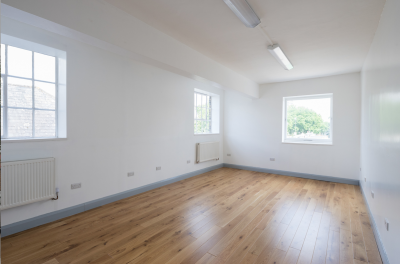 Office in London - photo 4