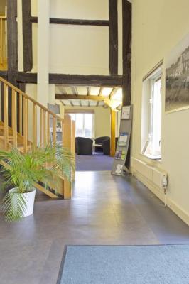 Office in Gravesend - photo 2