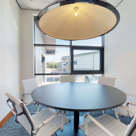 Office in Redruth - photo 3