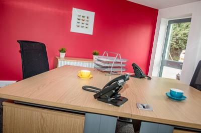 Office in Romsey - photo 2