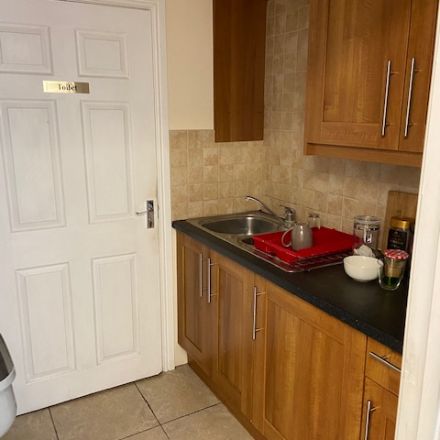 Office in Stamford - photo 4