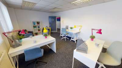 Office in Willenhall - photo 2