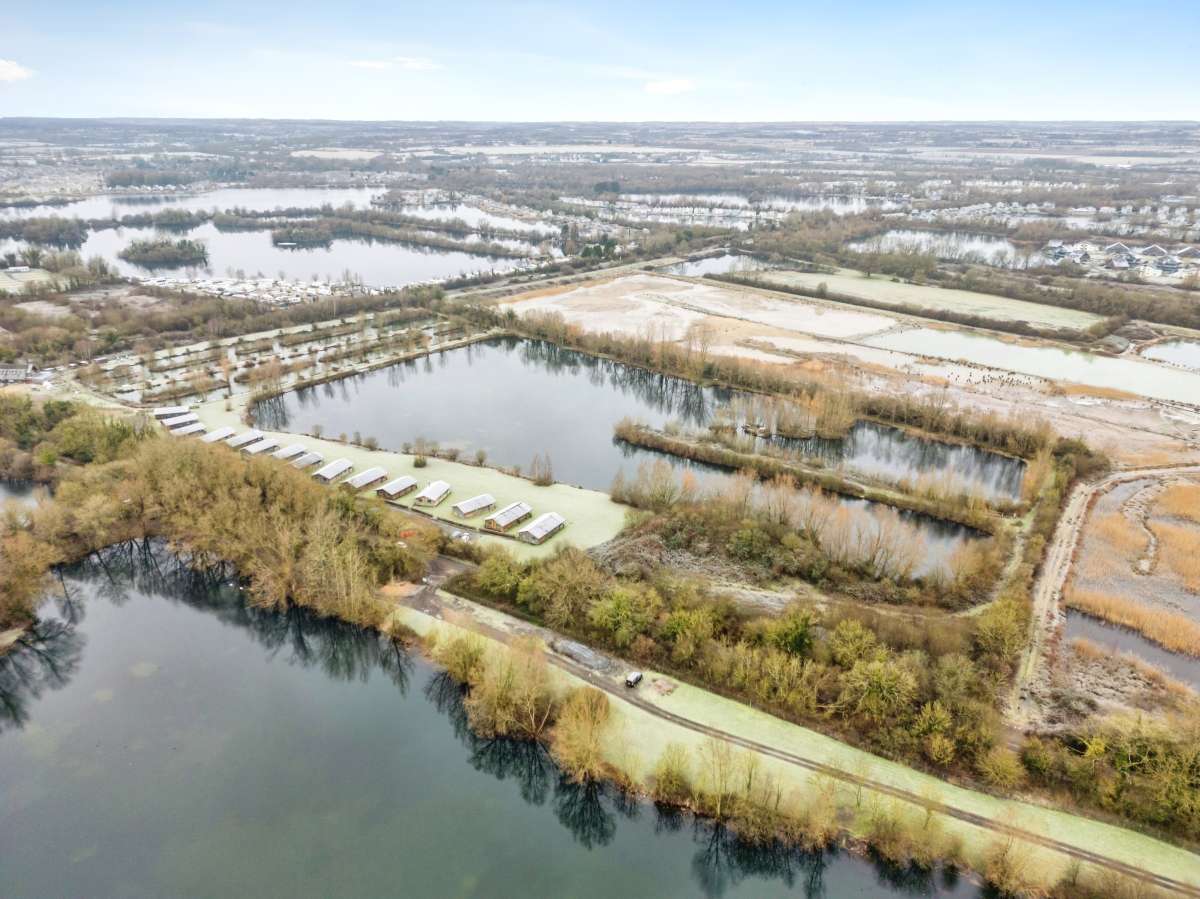 Other in Cirencester - photo 2