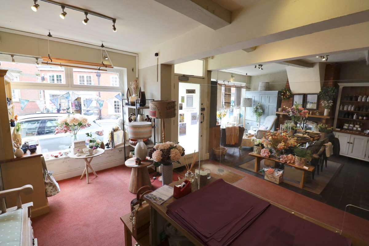 Other in Nuneaton - photo 3