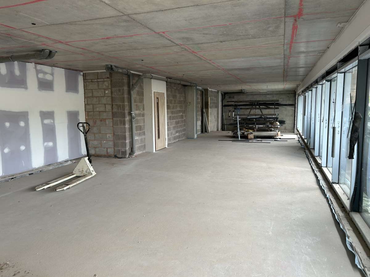 Other in Salford - photo 3