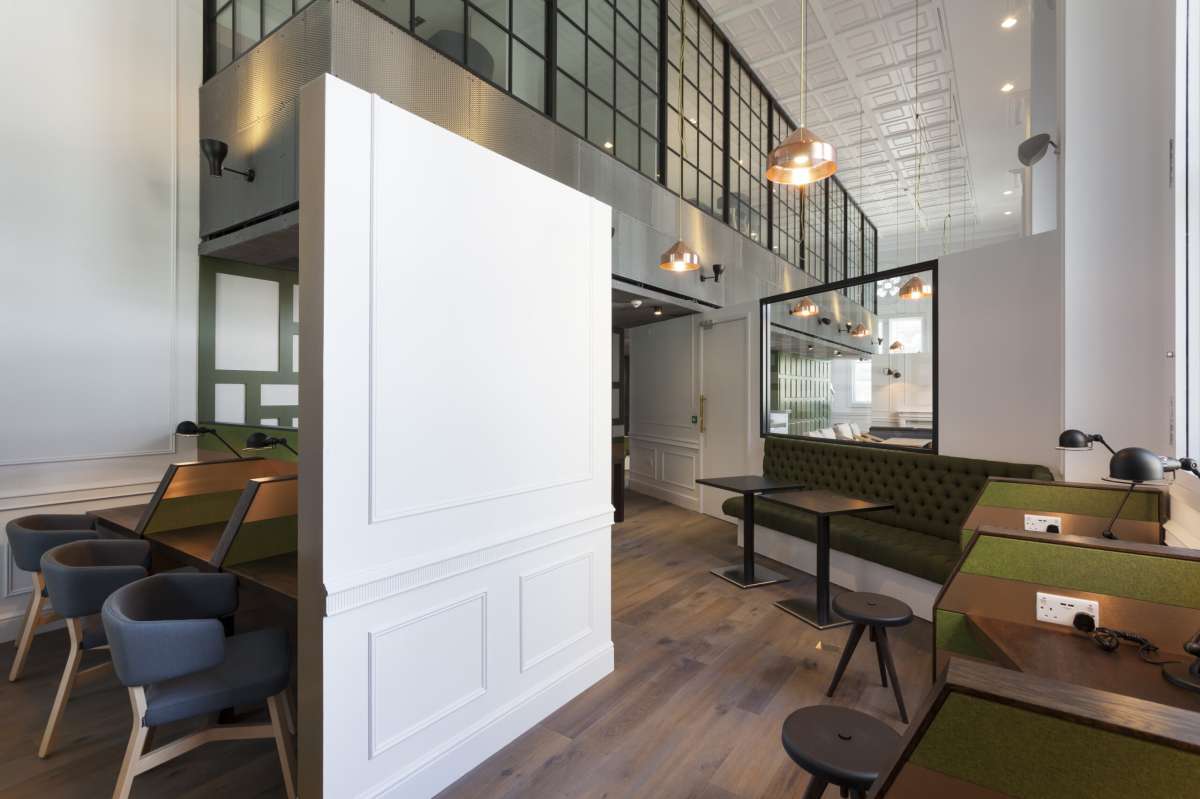 Office in City of London - photo 2